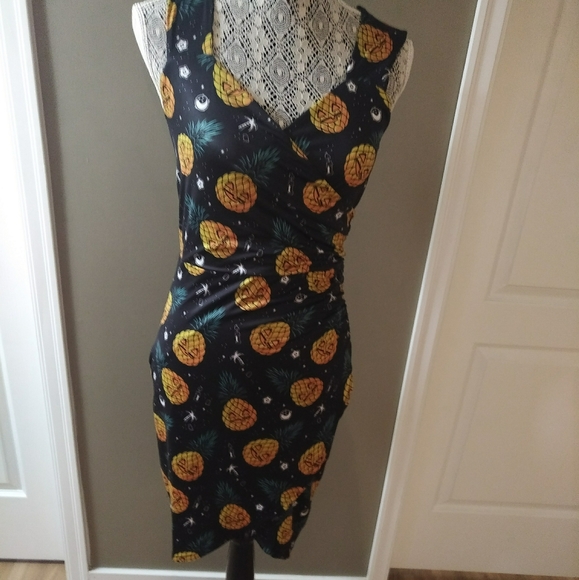 Sourpuss Pineapple Dress - Picture 1 of 3